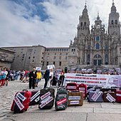 Las víctimas cargan contra la Fiscalía en el décimo aniversario del accidente