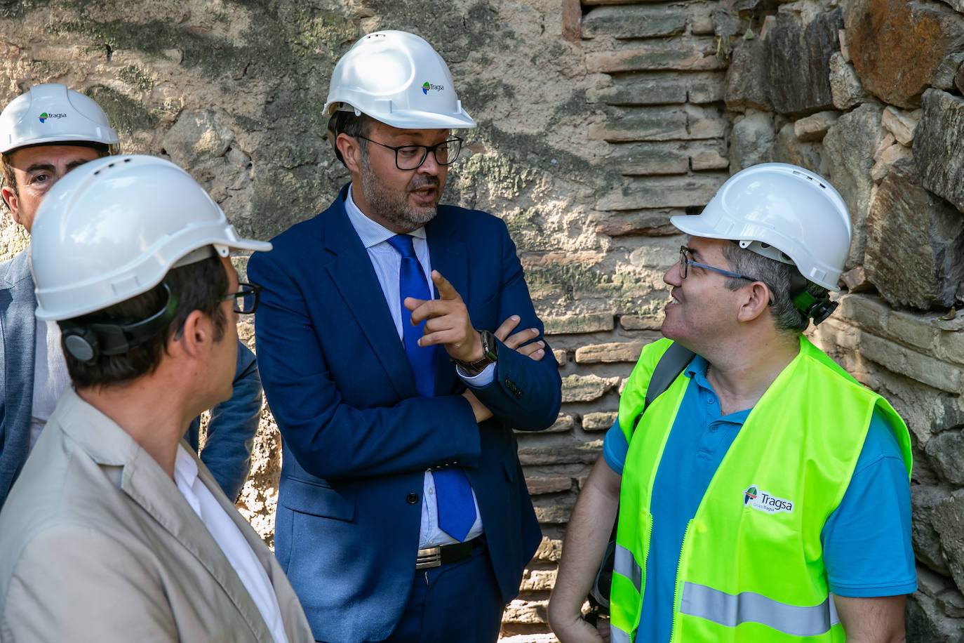 La visita al edificio de hornos de la Escuela de Arte de Toledo, en imágenes