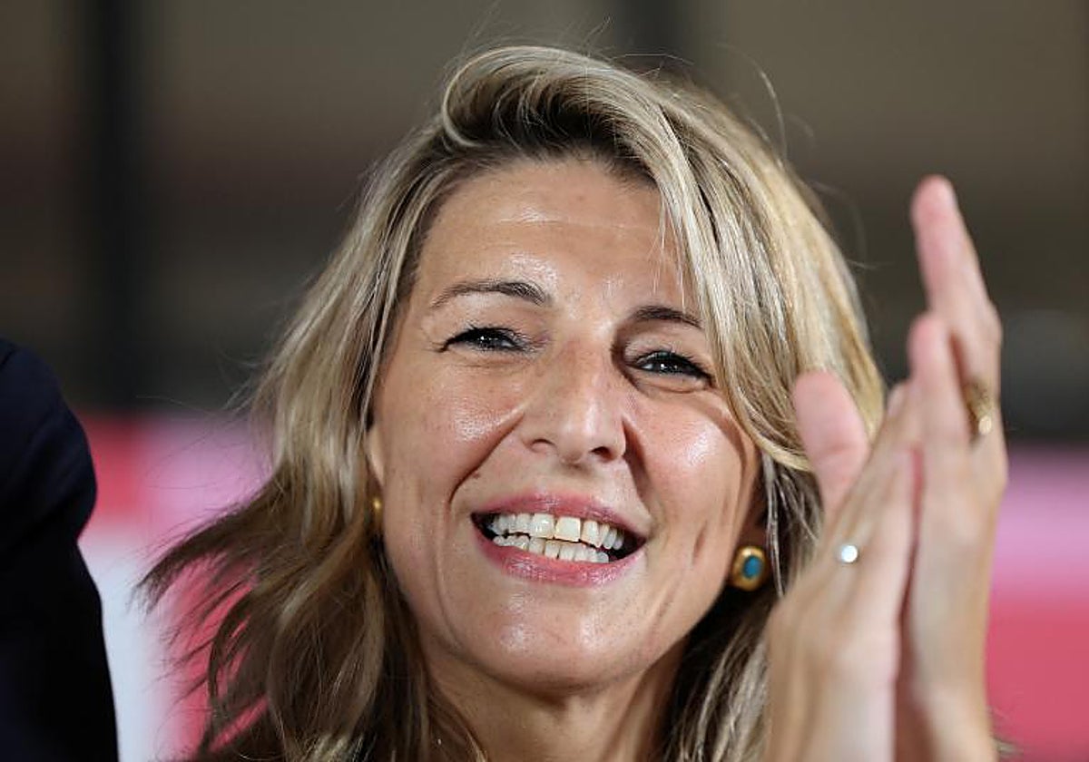 La vicepresidenta segunda del Gobierno y candidata de Sumar, Yolanda Díaz, ayer celebrando en la sede de su partido los resultados