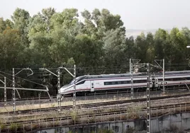 Adif invierte 34,6 millones para mejorar la línea AVE entre Córdoba y Sevilla