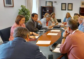 La Junta de Andalucía hará un concurso para 778 interinos sin plaza tras décadas encadenando contratos