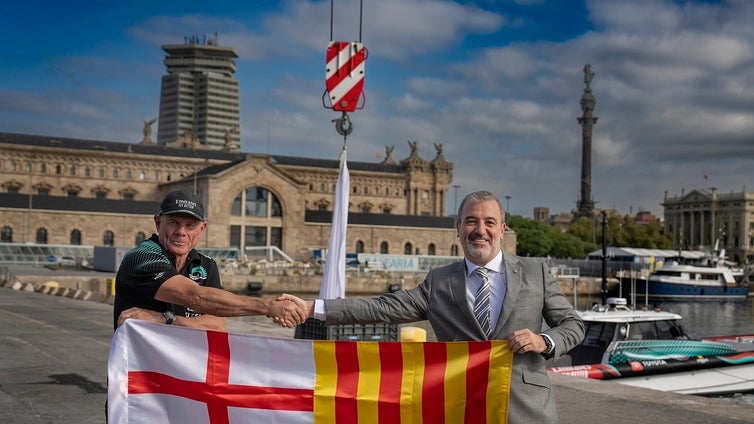 El Emirates Team New Zealand, anfitrión de la Copa América, ya tiene la bandera de Barcelona