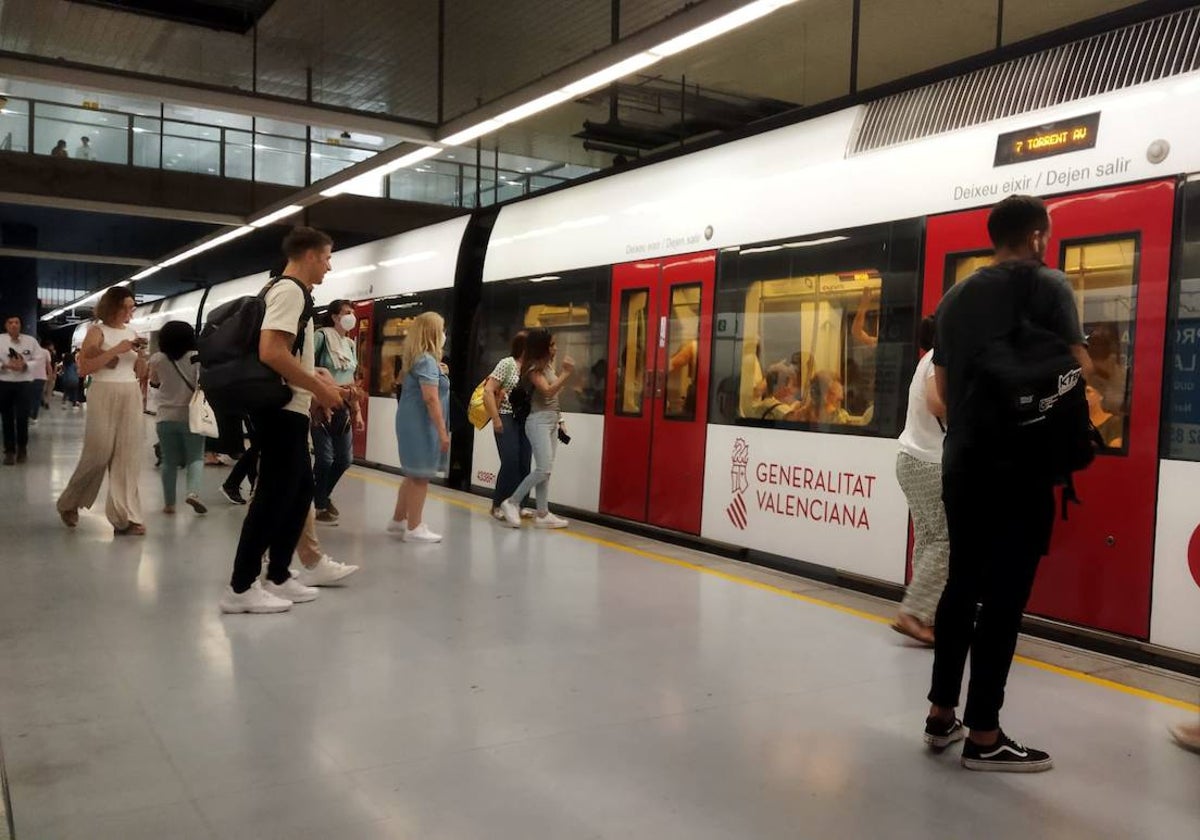 Imagen de archivo de una estación de Metrovalencia