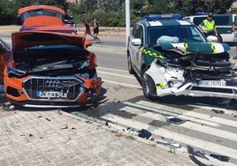 Un conductor embiste brutalmente a una patrulla de la Guardia Civil con un coche robado en Valencia