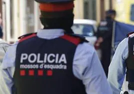 Los Mossos detienen a un hombre al que relacionan con la muerte violenta de su pareja en Barcelona