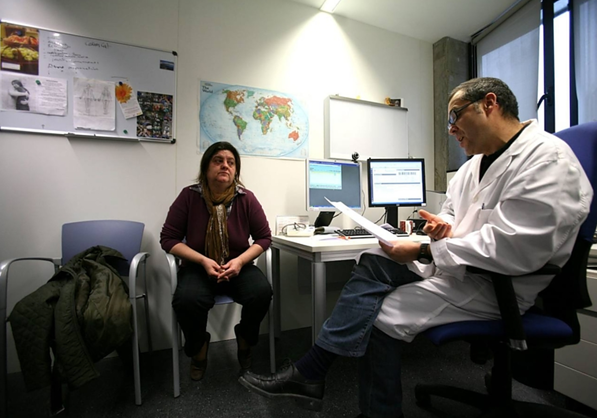 Consulta médica en foto de archivo