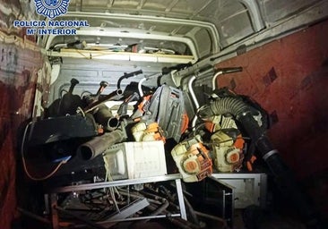 Detenidos un padre y su hijo por robar maquinaria de una obra en Moncloa y darse a la fuga