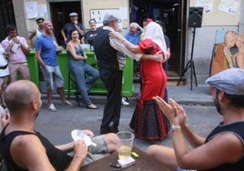 La magia de la verbena inunda Madrid: qué hacer en las fiestas de San Cayetano, San Lorenzo y la Virgen de la Paloma