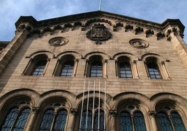 La Junta Electoral concluye que la Universidad de Barcelona vulneró la neutralidad institucional en campaña