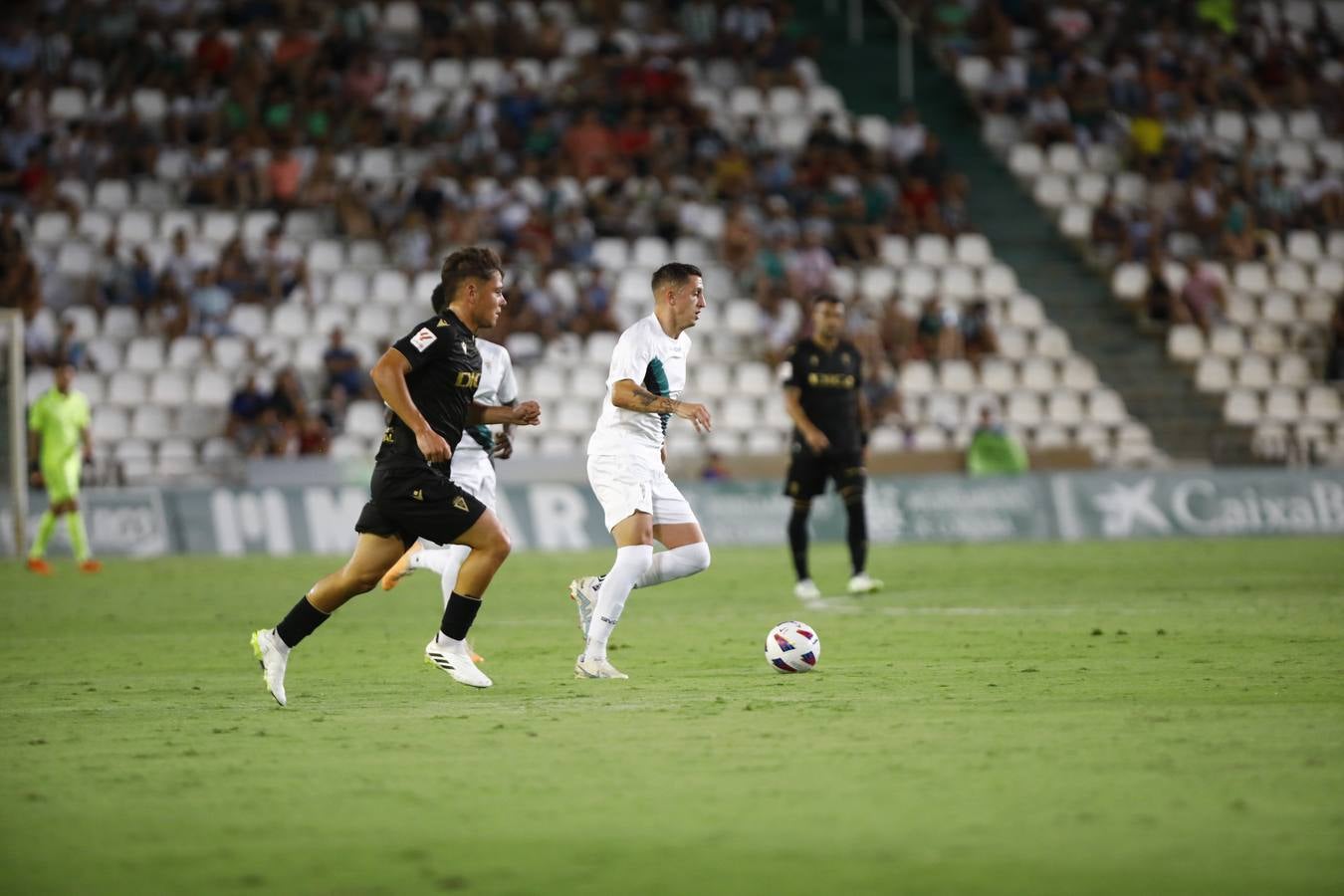 Las mejores imágenes del I Trofeo Puertas de Córdoba, disputado entre el Córdoba CF y el Cádiz CF