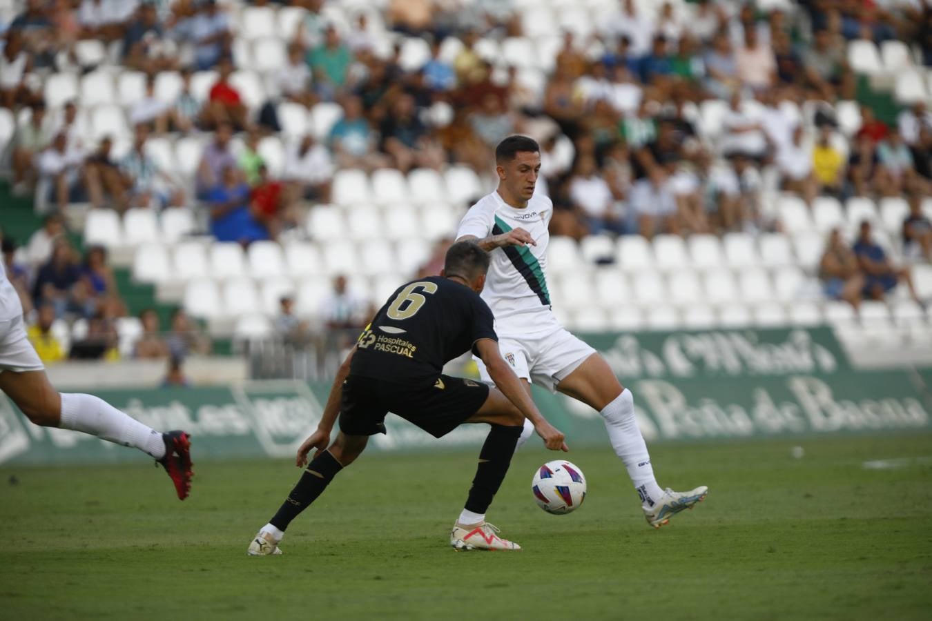 Las mejores imágenes del I Trofeo Puertas de Córdoba, disputado entre el Córdoba CF y el Cádiz CF