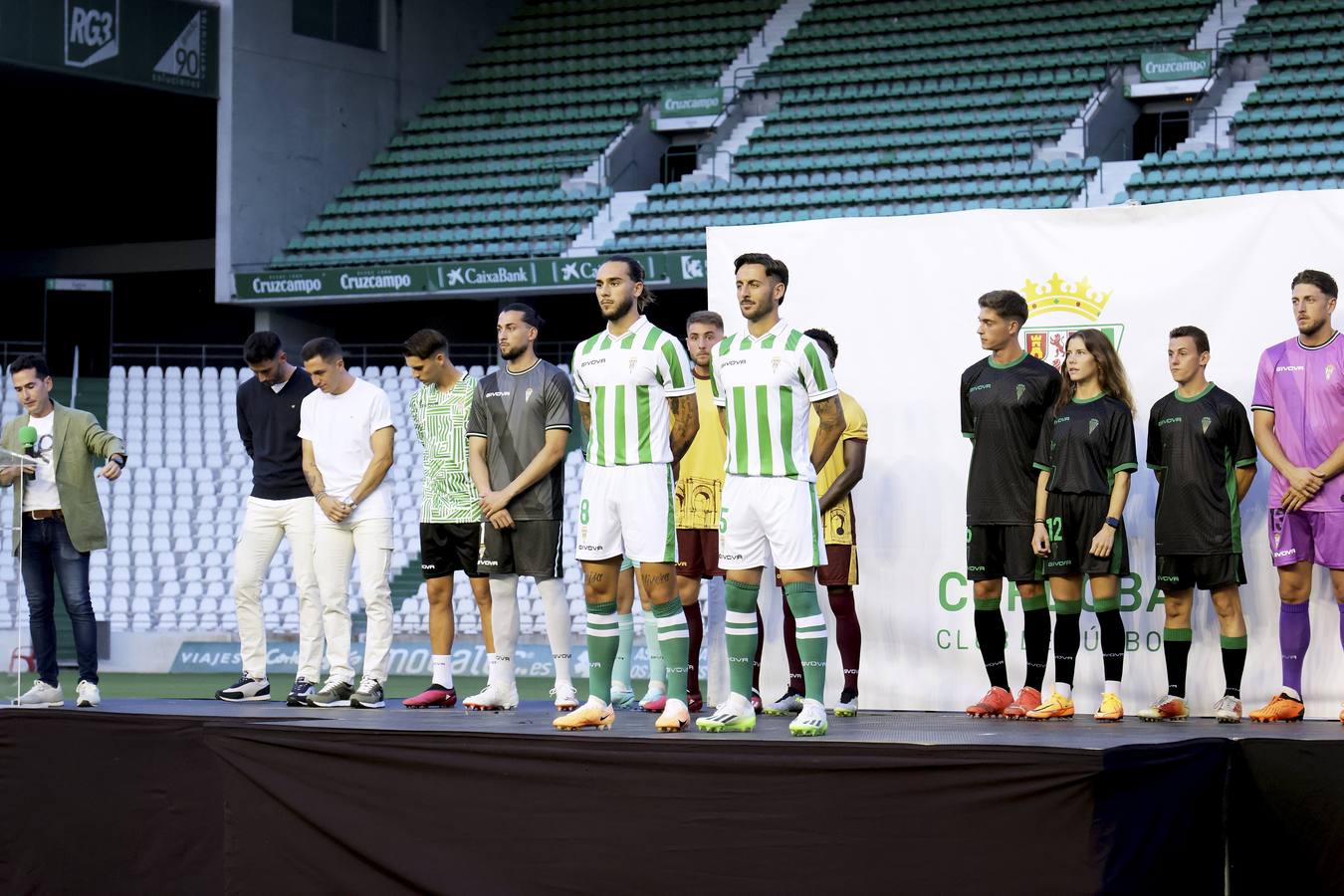 Así son las camisetas y equipaciones del Córdoba CF para la temporada 2023-2024: fotos, diseño y detalles