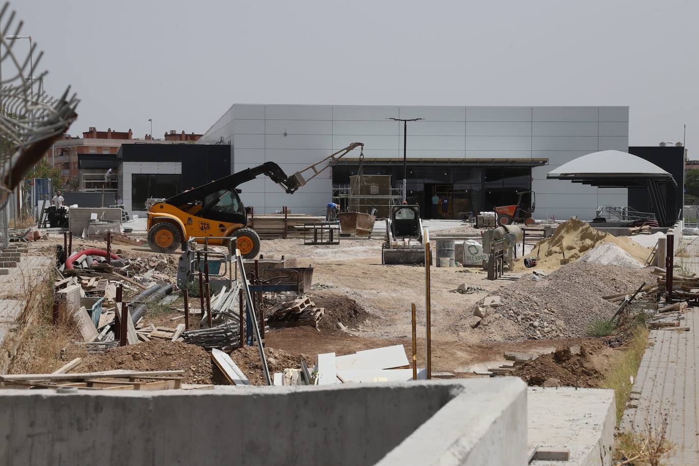 El gran edificio comercial de Alsara, en imágenes