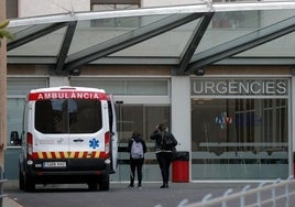 Un hospital de Valencia recupera el uso obligatorio de la mascarilla por el auge del coronavirus