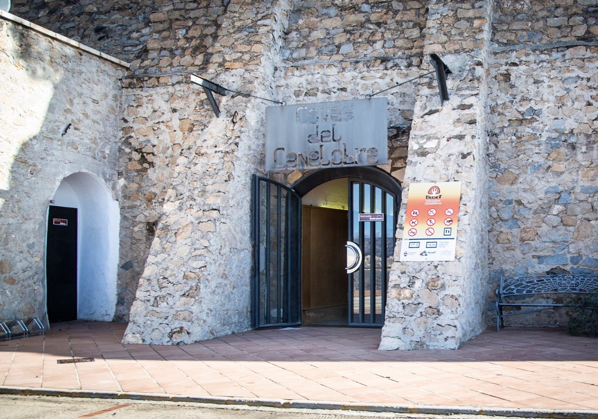 Imagen de archivo de las Cuevas de Canelobre ubicadas en la localidad alicantina de Busot