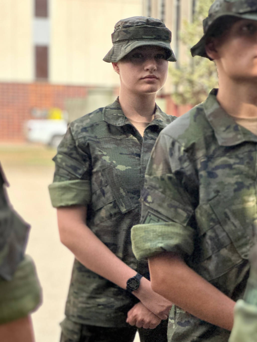 Otra fotografía de la Princesa de Asturias durante su primer día como cadete de 'la General'