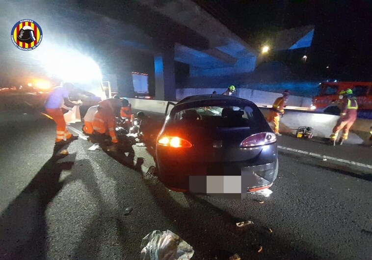 Imagen del vehículo del conductor fallecido en accidente de tráfico en El Puig (Valencia)