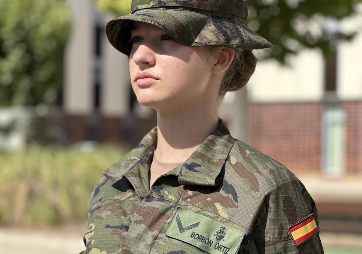 La Princesa Leonor con el uniforme del Ejército de Tierra