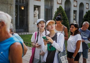 Más turistas que nunca en julio en Madrid, que gana visitantes internacionales