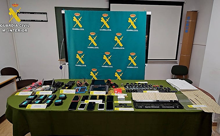 Imagen principal - Imágenes de objetos robados e intervenciones de dispositivos de geolocalización