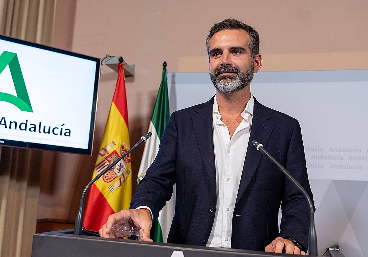 El portavoz del Gobierno andaluz, Ramón Fernández-Pacheco