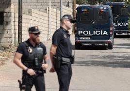 Un policía jubilado asesina a su exmujer y se suicida en Alzira (Valencia)