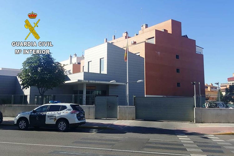 Herido por arma blanca en una pelea un hombre que acudió al cuartel de la Guardia Civil de Azuqueca de Henares