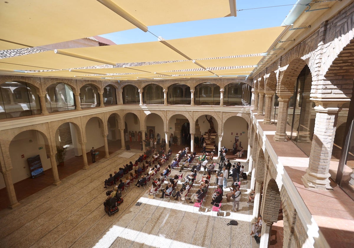 Imagen del acto celebrado ayer de inauguración oficial del remozado Palacio de Congresos