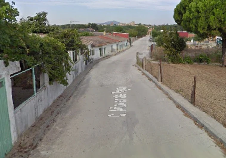 La calle donde se encuentra la casa donde se produjo el ataque