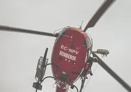 Madrid envía a Toledo un helicóptero para ayudar al rescate de personas aisladas en tejados por la DANA