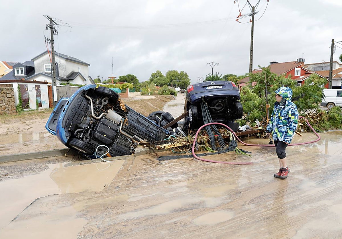 Una calle de El Álamo tras el paso de la DANA