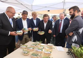 La visita de los ministros de Agricultura de la UE a la innovadora finca de Rabanales