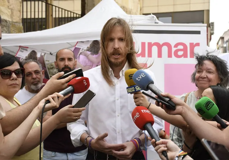 El secretario general de Podemos Castilla y León y coportavoz nacional de la formación, Pablo Fernández, en una imagen de archivo