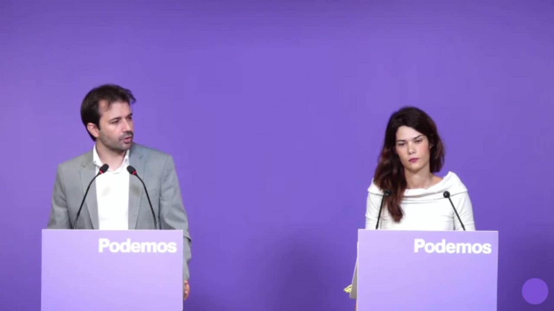Podemos desconocía hasta este lunes la reunión de Díaz con Puigdemont, que ve positiva