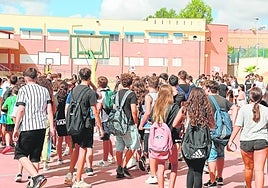 Los colegios andaluces inician el nuevo curso con 21.000 alumnos menos