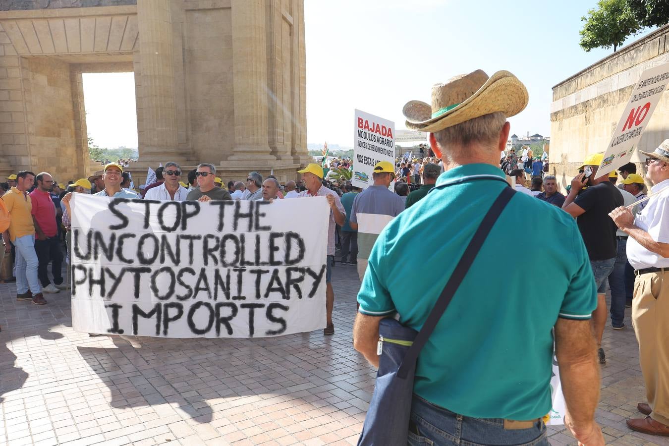 Fotos: El campo estalla en Córdoba frente a los ministros de la UE