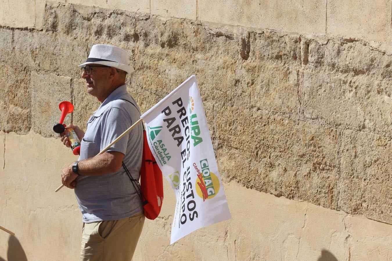 Fotos: El campo estalla en Córdoba frente a los ministros de la UE