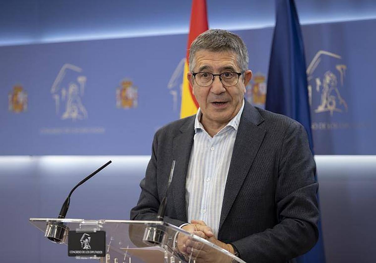 El portavoz en el Congreso del PSOE, Patxi López