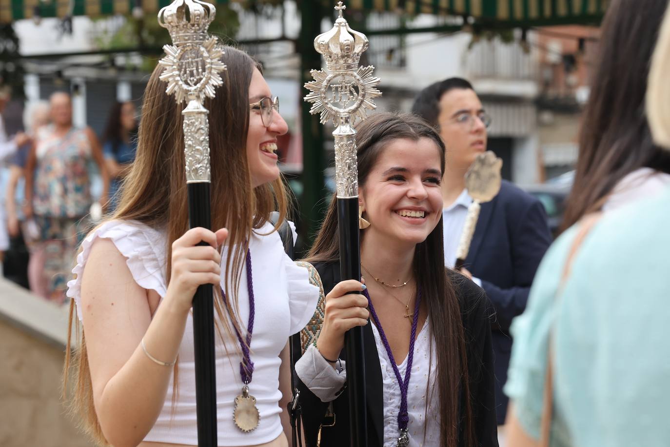 Fotos: La Virgen de la Fuensanta, entre ríos de juventud cofrade a la Catedral
