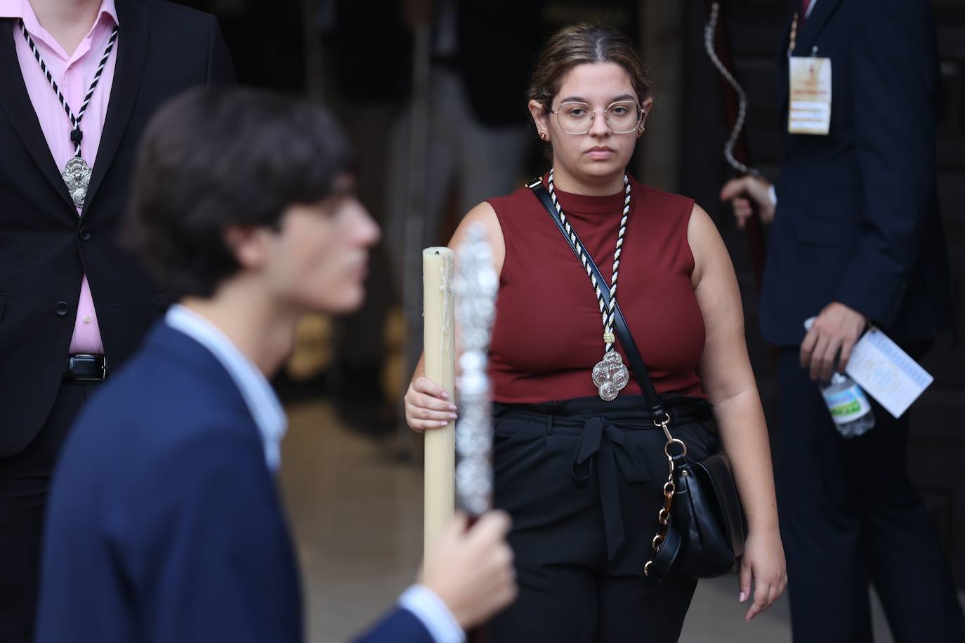 Fotos: La Virgen de la Fuensanta, entre ríos de juventud cofrade a la Catedral