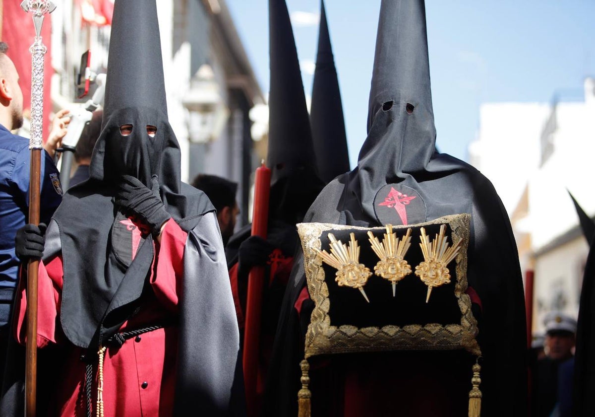 Nazarenos de las Penas de Santiago, el Domingo de Ramos de 2022