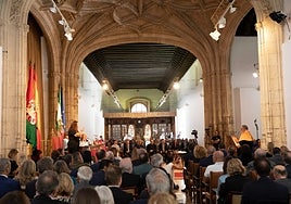 La Universidad de Granada, sostén económico de la provincia, abre su curso académico