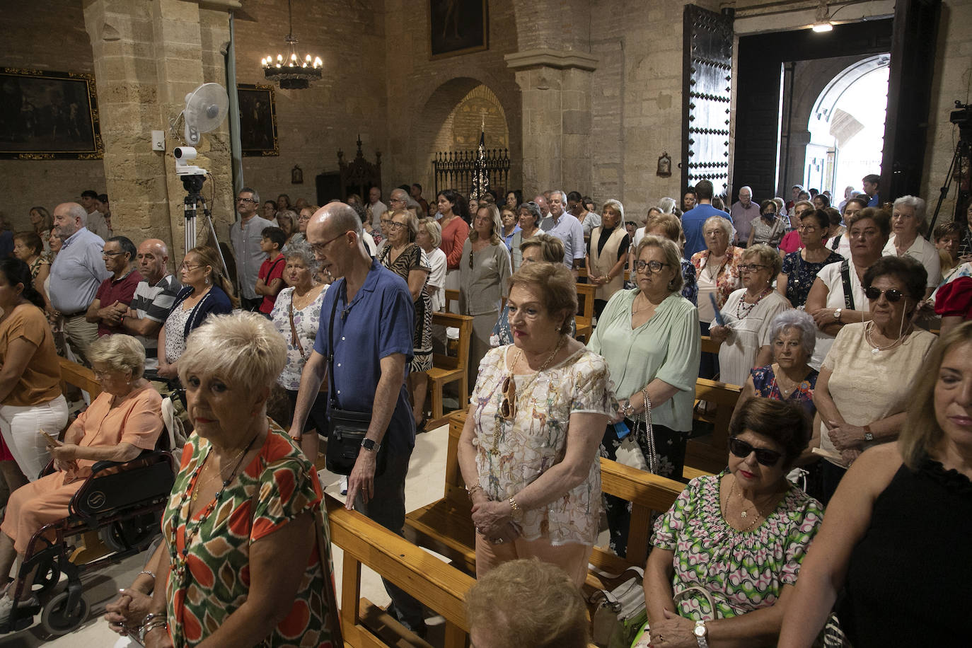 Fotos: La misa del obispo y el ambiente festivo de la Fuensanta en Córdoba