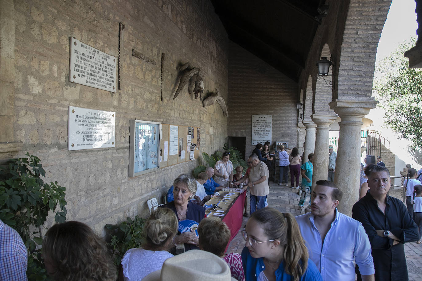 Fotos: La misa del obispo y el ambiente festivo de la Fuensanta en Córdoba