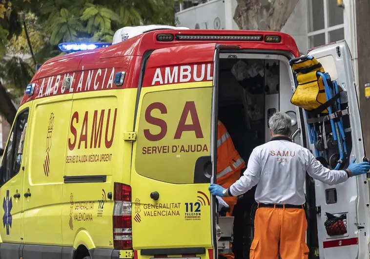 Imagen de archivo de una ambulancia del SAMU