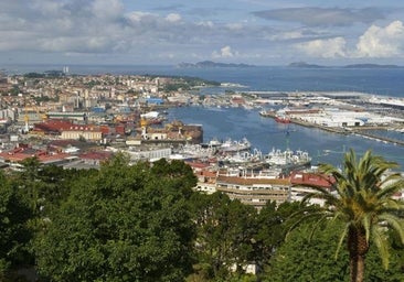 Cuatro detenidos tras interceptarse frente a las Rías Baixas un pesquero con más de dos toneladas de cocaína