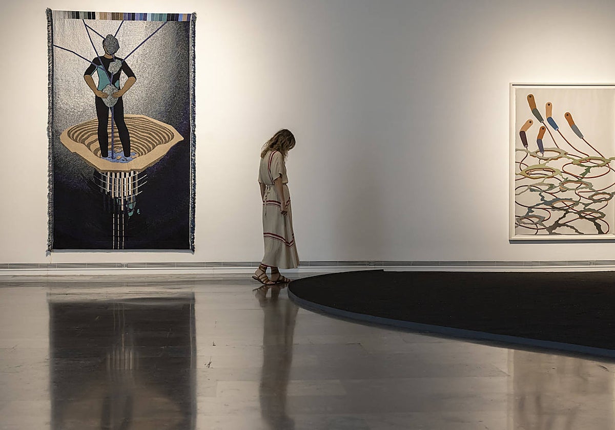 Imagen de la obra 'Anhelo de luz del sur' de Otobong Nkanga expuesta en el IVAM