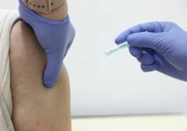 Campaña de vacunación de Covid y gripe en Andalucía: fechas, requisitos, etc
