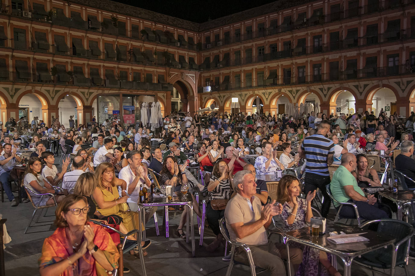 Fotos: La Noche del Patrimonio en Córdoba llena calles, monumentos y museos