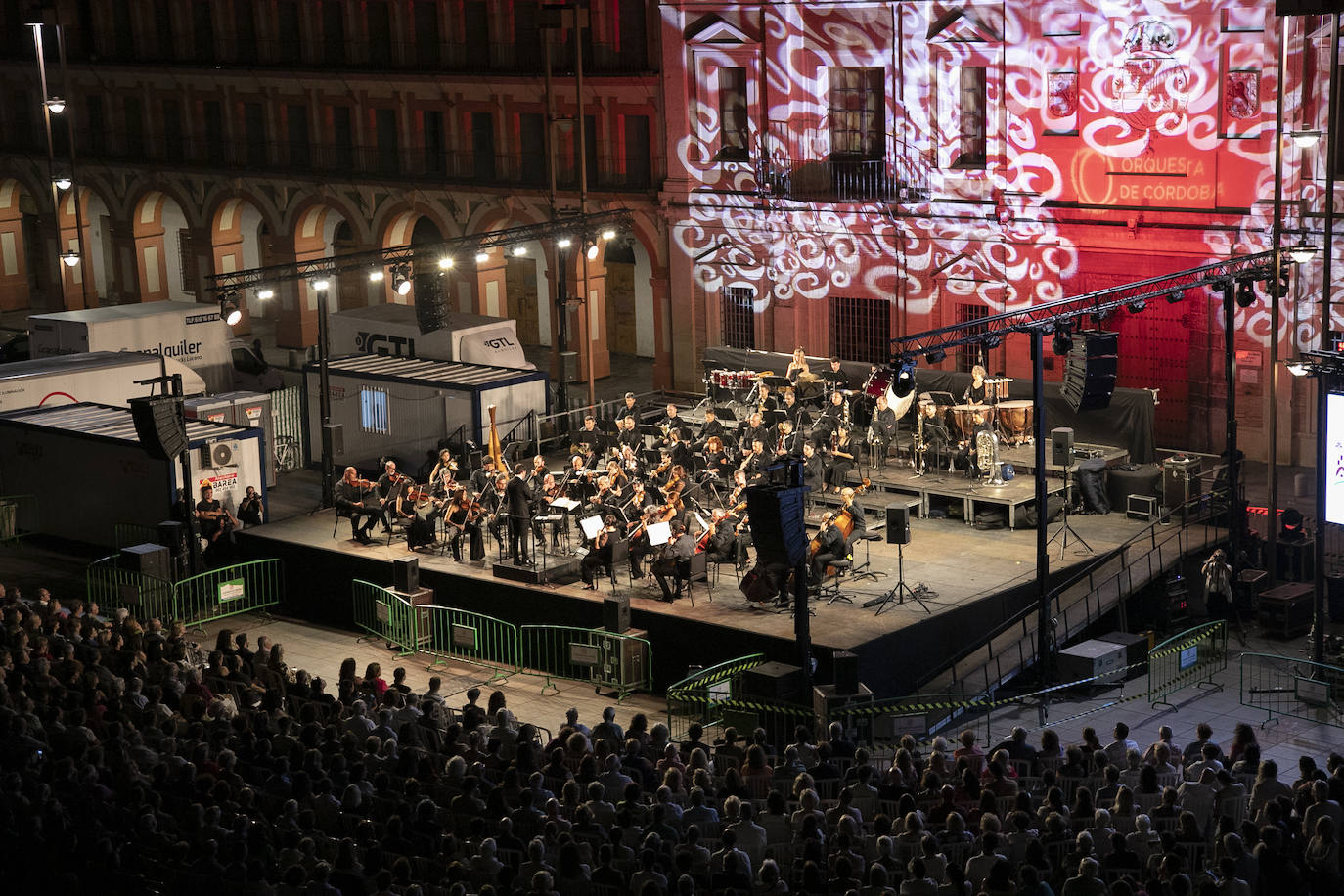Fotos: La Noche del Patrimonio en Córdoba llena calles, monumentos y museos